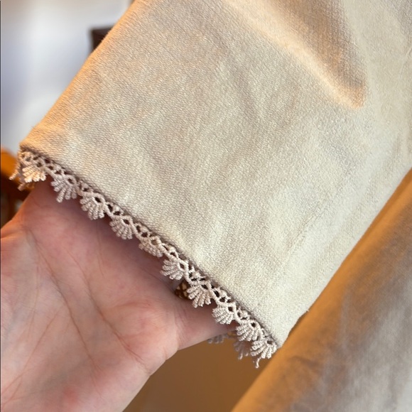 NWT Hot Topic Beauty and the Beast Button-Up Cream Dress - Picture 7 of 9